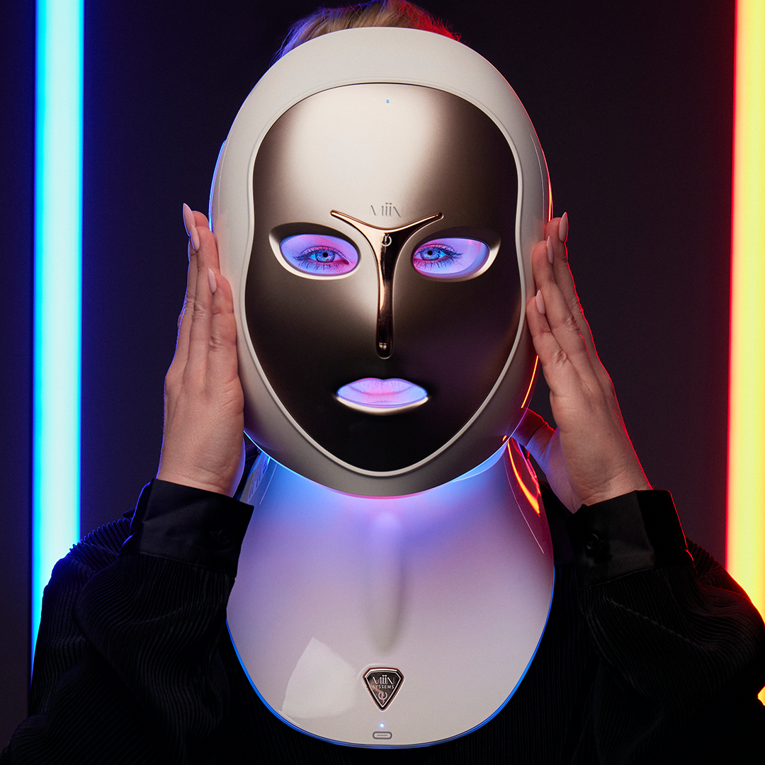 Artemis LED Mask & Neck System