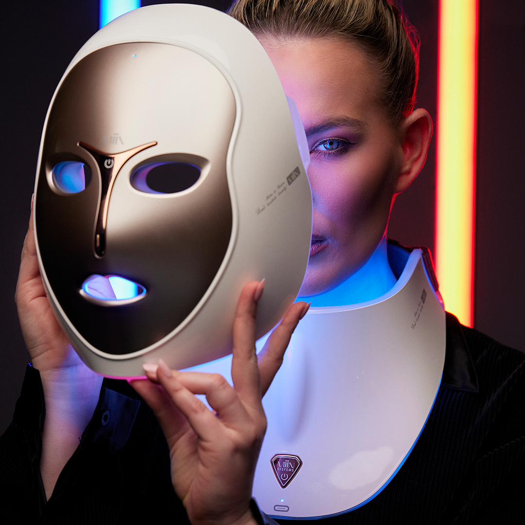 Artemis LED Mask & Neck System