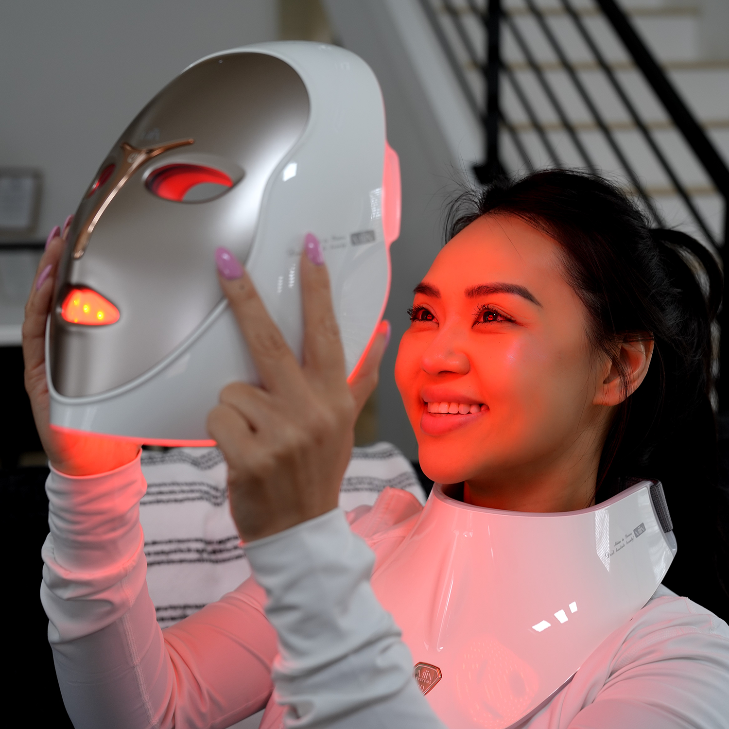 Artemis LED Mask & Neck System