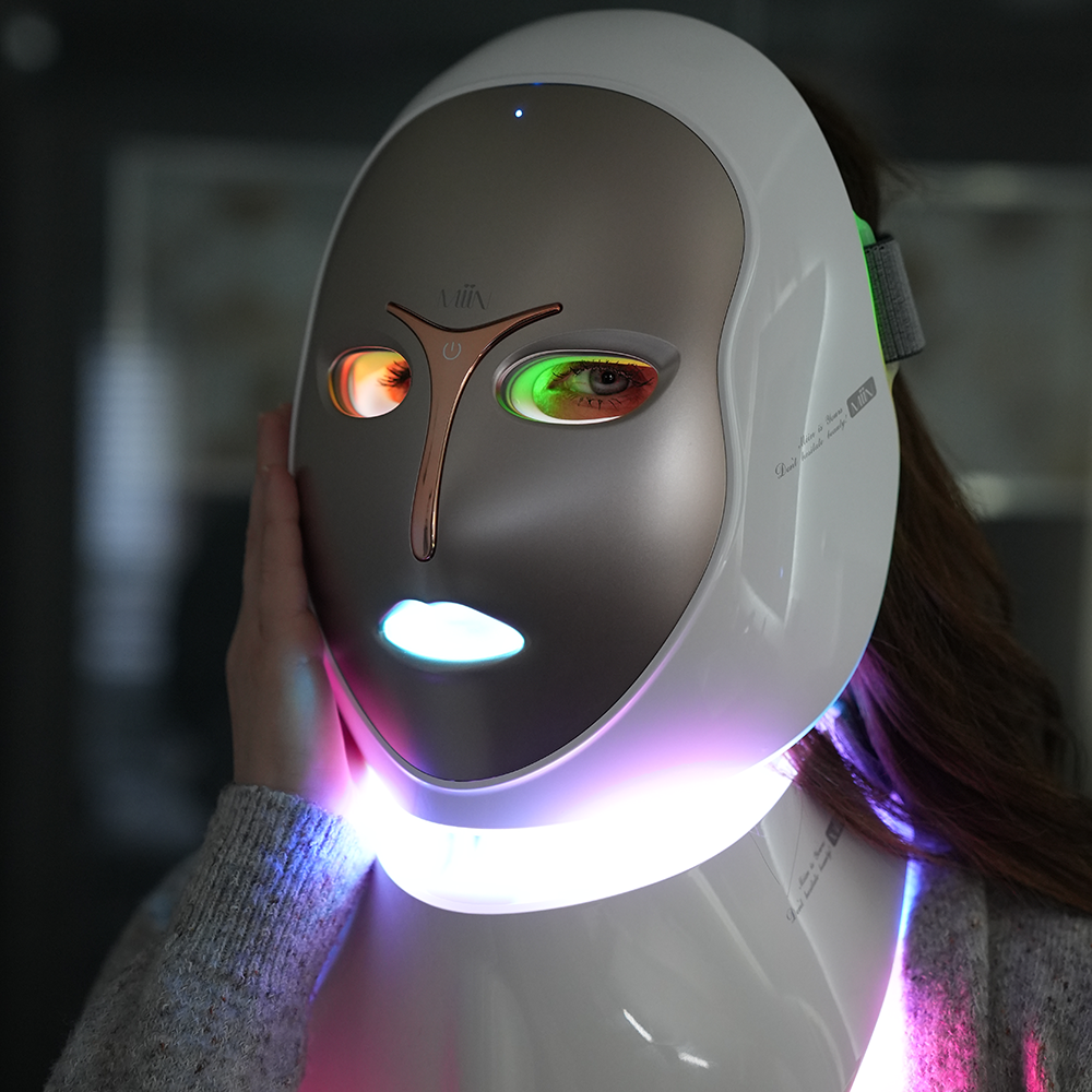 LED Mask & Neck System - ARTEMIS